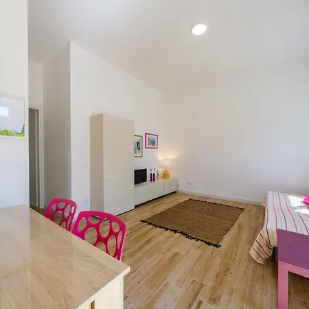 Sunset Oasis & Sunset Heaven - In With Pool Apartment *