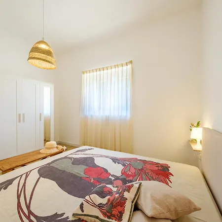 Sunset Oasis & Sunset Heaven - In With Pool Apartment