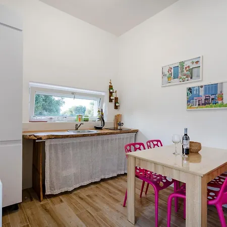 Sunset Oasis & Sunset Heaven - In With Pool Apartamento *