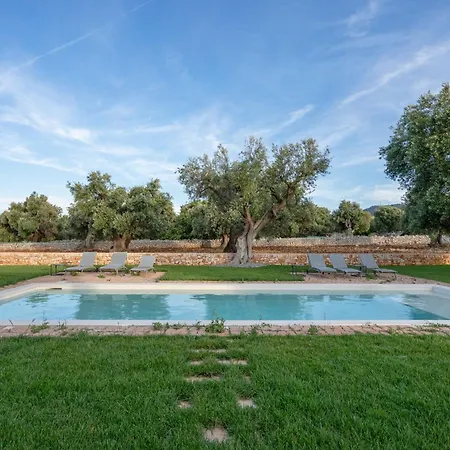Sunset Oasis & Sunset Heaven - In With Pool Appartamento *